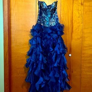 Blue mermaid homecoming dress. Size 2!